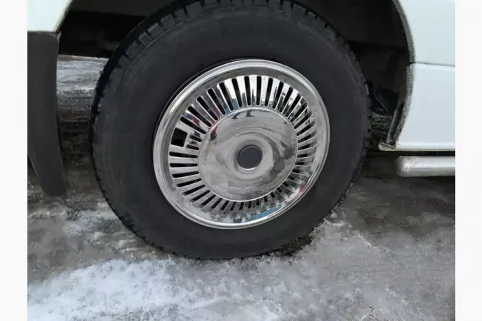 Ковпаки з нержавійки Зірка (1 ковзанці., 4 шт) Volkswagen Crafter 2006-2017рр.