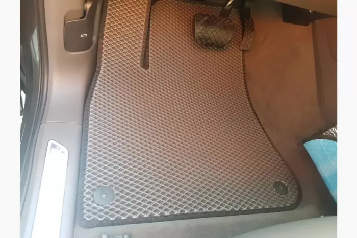 Килимки EVA (чорні) Volkswagen Touareg 2018↗ мм.