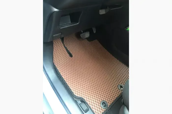 Килимки EVA (цегляні) Toyota Yaris 2010-2020 рр.