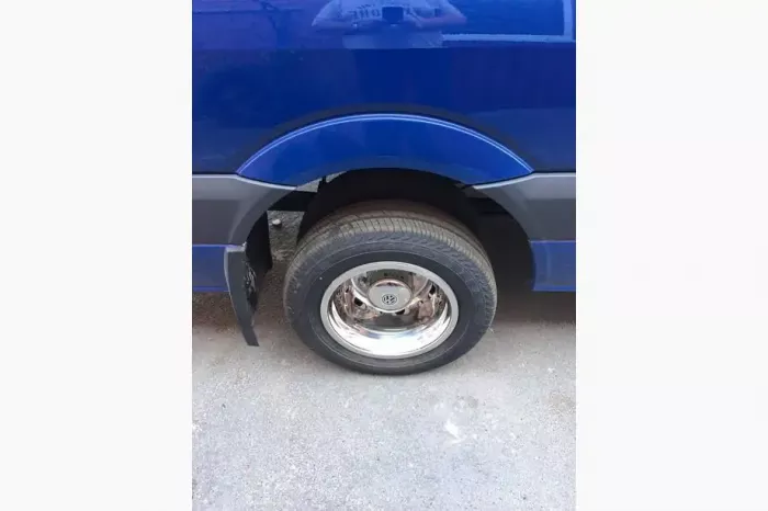 Ковпаки з нержавійки Ексклюзив V1 (2 катк., 4 шт) Mercedes Sprinter 2006-2018 років.