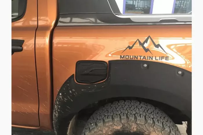 Розширювачі колісних арок (на болтах) Ford Ranger 2011↗ мм.