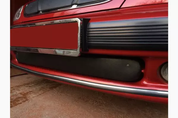 Зимова накладка на решітку (нижня) Opel Vectra B 1995-2002.