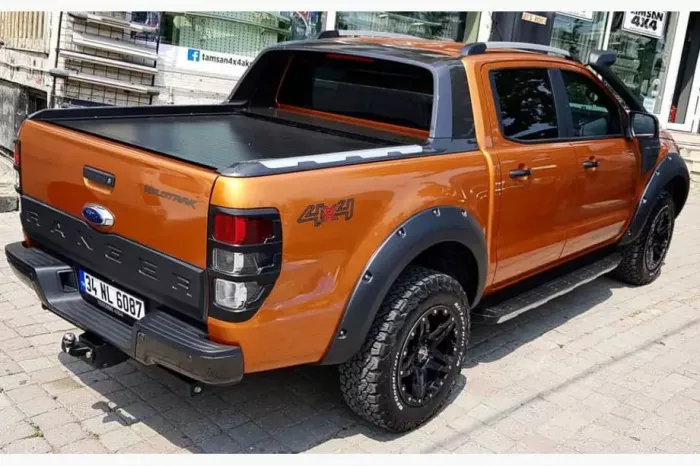Розширювачі колісних арок (на болтах) Ford Ranger 2011↗ мм.
