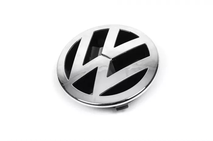 Передній значок (2001-2005, під оригінал) Volkswagen Passat B5 1997-2005 років.