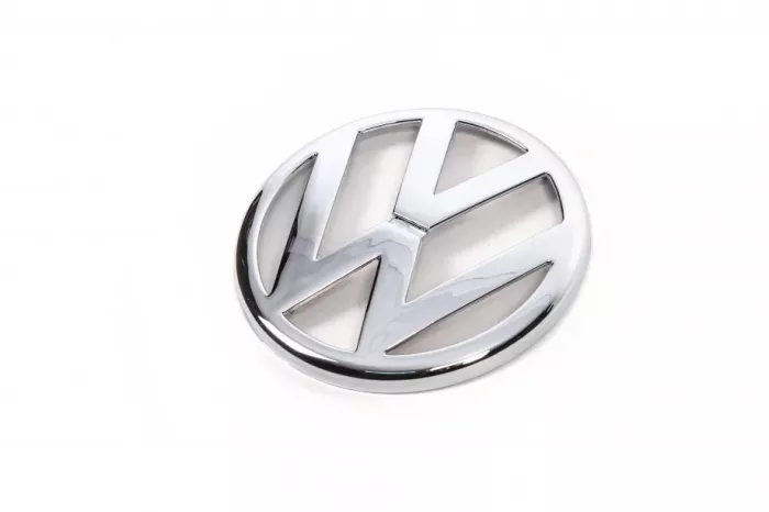 Передній значок (1997-2000, під оригінал, верхівка) Volkswagen Passat B5 1997-2005 років.