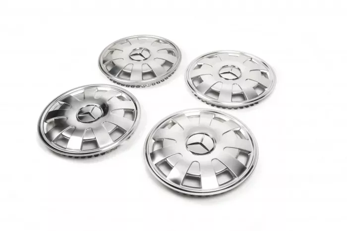 Ковпаки з нержавійки Пелюстки (1 ковзанці., 4 шт) Mercedes Sprinter 2006-2018 років.